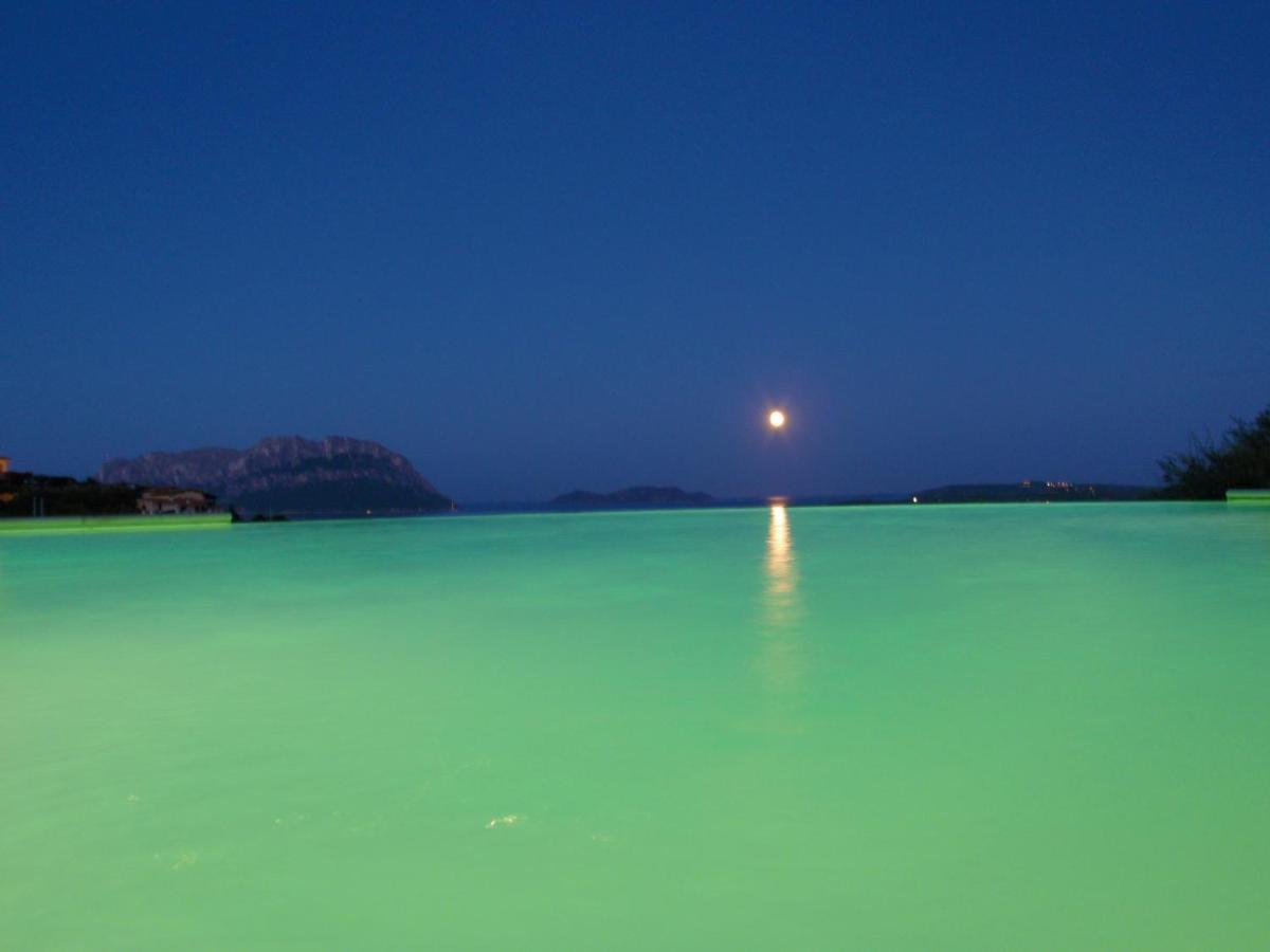 Villa And Pool Tavolara View Porto Istana Zewnętrze zdjęcie